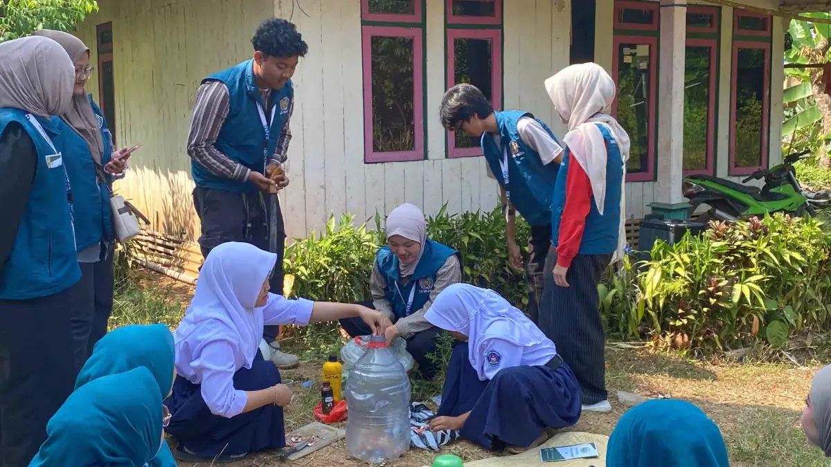 Pelaksanaan sosialisasi POC. (Sumber Foto: Annisa Nurizkiawan)