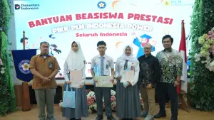 Bantuan Beasiswa Pestasi oleh PLN Indonesia Power. (Sumber: Istimewa)