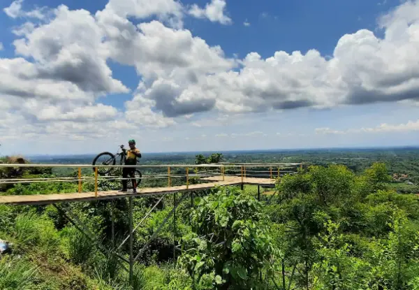 Gunung Dago Bogor bisa jadi salah satu tujuan wisata keluarga saat menikmati momen libur akhir pekan (Sumber : Gmaps)