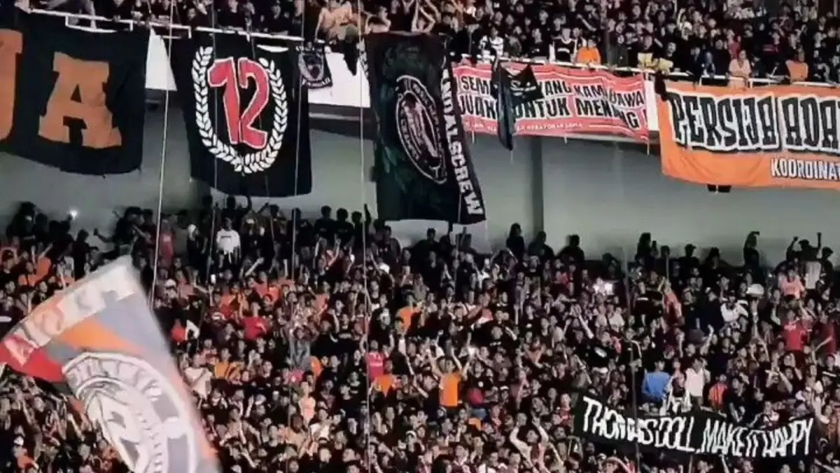 Persija vs Persib di GBK Resmi Dihadiri Penonton, Suporter Tamu Dilarang Bertandang