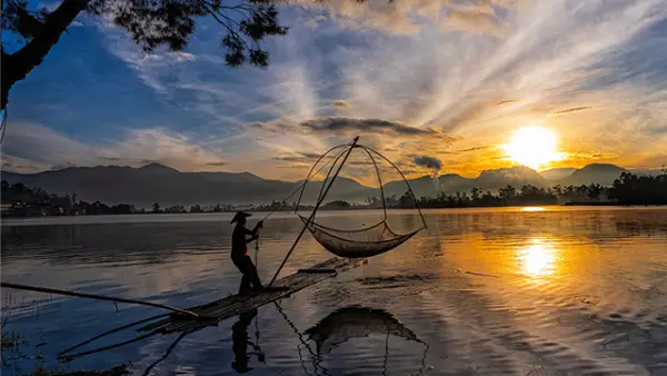 Ilustrasi - Sebagian besar wilayah Jawa Barat termasuk Sukabumi dan sekitarnya diperkirakan mengalami cuaca cerah berawan hingga berawan pada 15 Agustus 2026. (Sumber : pexels.com/@JENNI AGUSTINA)
