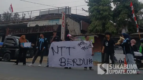 Ikatan Pelajar Mahasiswa Asal Indonesia Timur (IPMASI) Sukabumi saat ksi penggalangan dana | Foto : SU
