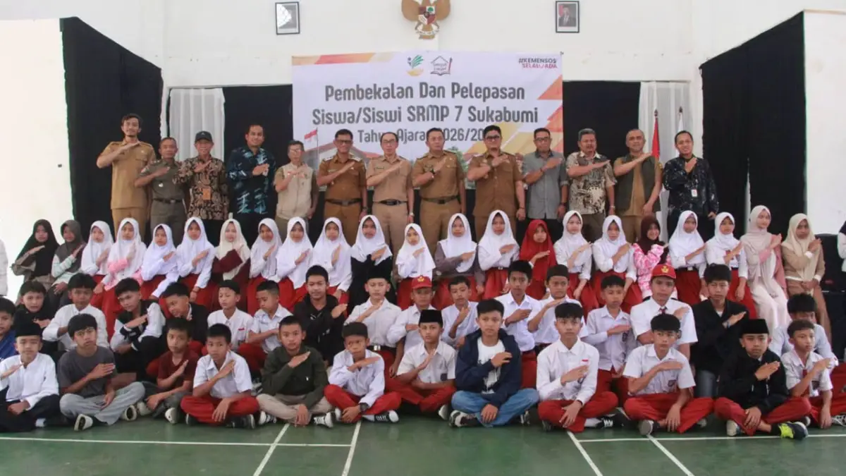 Sebanyak 60 siswa SRMP 7 Kabupaten Sukabumi mengikuti pembekalan dan pelepasan Tahun Ajaran 2026/2027 di Sentra Phalamarta 2, Kecamatan Cibadak, Selasa (18/8/2026).
