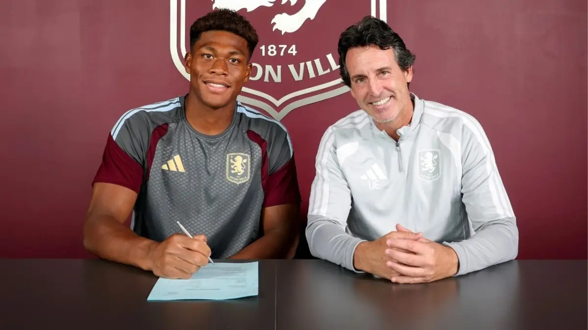 Kiper Asal Jepang, Zion Suzuki Resmi Gabung Aston Villa!