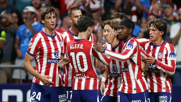 Selebrasi para pemain Atletico Madrid setelah unggul atas Malag di pekan pertama La Liga (Sumber: web/en.atleticodemadrid.com)