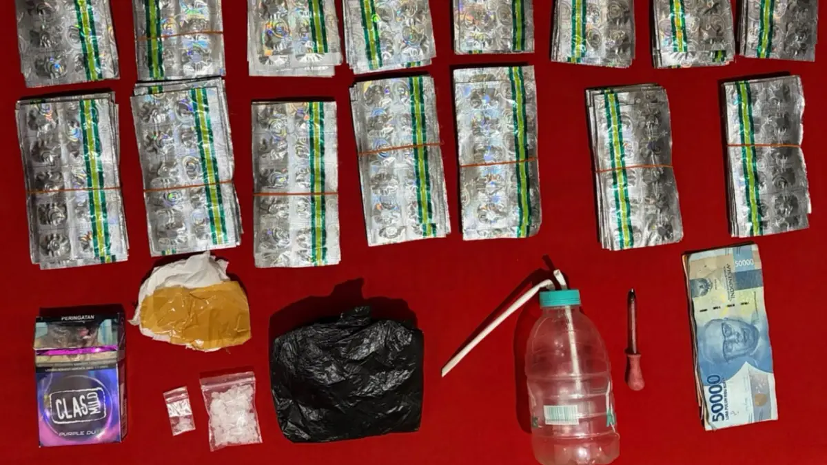 Gerebek Kontrakan di Tipar Sukabumi, Polisi Sita 5,12 Gram Sabu dan 1.500 Tramadol