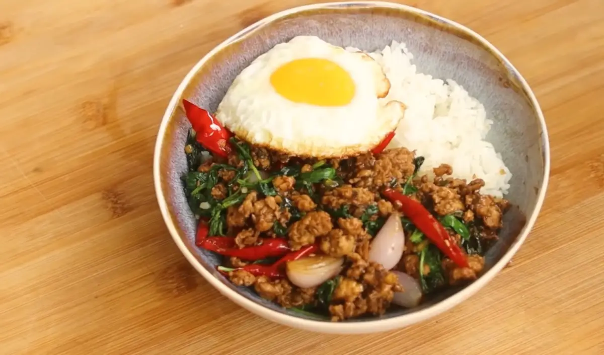 Resep Ayam Kemangi Pad Kra Pao, Masakan Thailand yang Bikin Penasaran