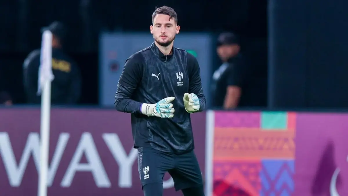 Profil Mathieu Patouillet, Kiper Muda Prancis yang Dikaitkan dengan Persib Bandung