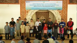 Santunan Anak Yatim dan Doa Bersama sebagai ikhtiar memohon kelancaran pelaksanaan Overhaul (OH) SI Unit 3 di PLTU Palabuhanratu. (Sumber: dok PLN IP UBP JPR)