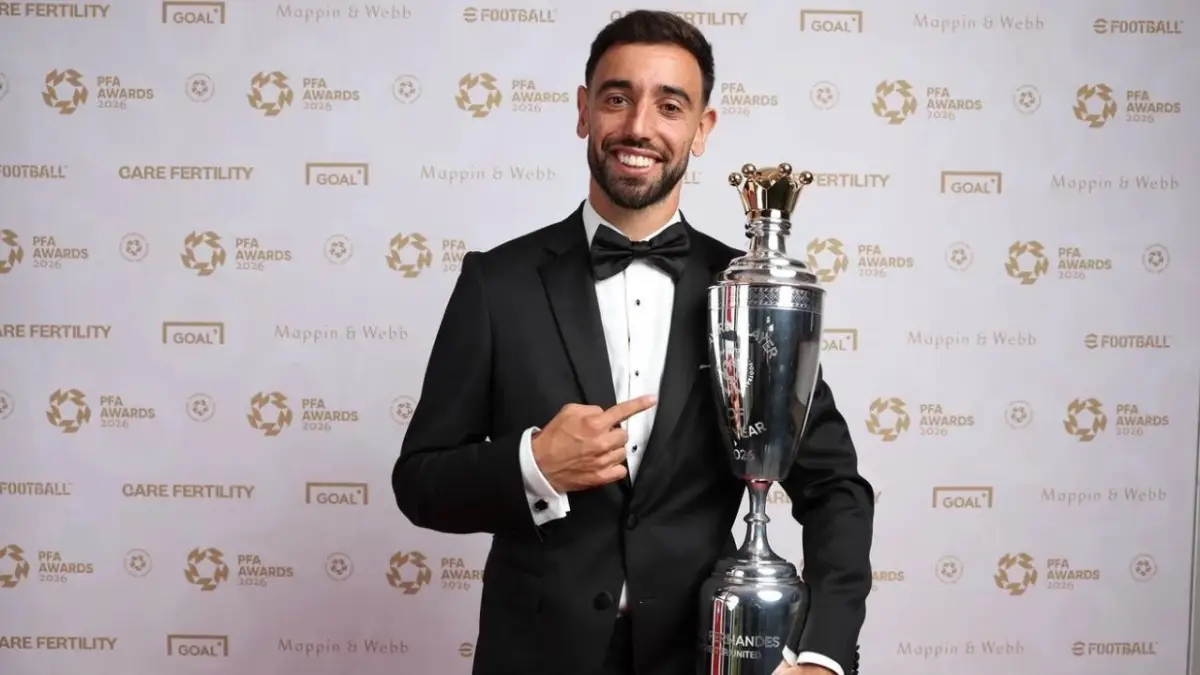 Bruno Fernandes Raih Pemain Terbaik PFA 2025/2026, Ukir Sejarah di Manchester United