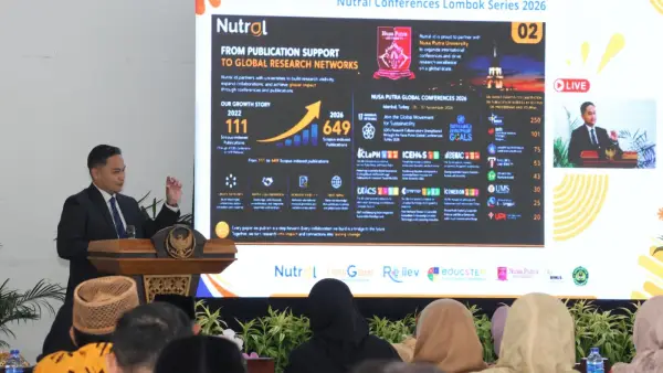Direktur Pengembangan Global Nusa Putra University Assoc. Prof. Anggy Pradiftha Junfithrana dalam Nutral Conference Lombok Series 2026. (Sumber Foto: Dok. NPU)