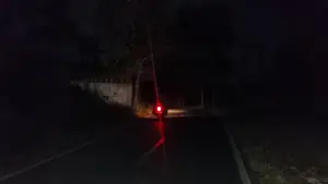 Kondisi di Jalan di kawasan Makam China Santiong, Lembursitu, Kota Sukabumi. (Sumber: Istimewa)