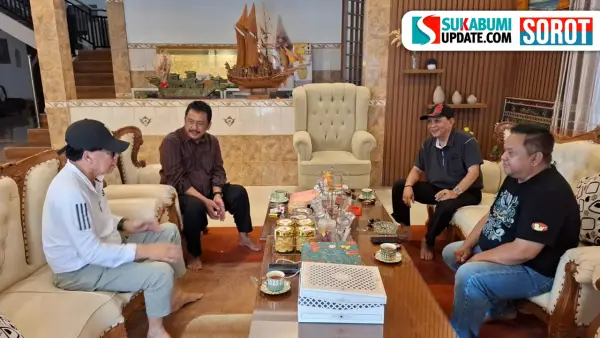 Budi Azhar Mutawali dan Asep Japar dalam sebuah pertemuan | Foto : Arsip Sukabumiupdate