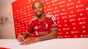 Bradley Barcola resmi gabung Liverpool (Sumber: web/liverpoolfc.com)