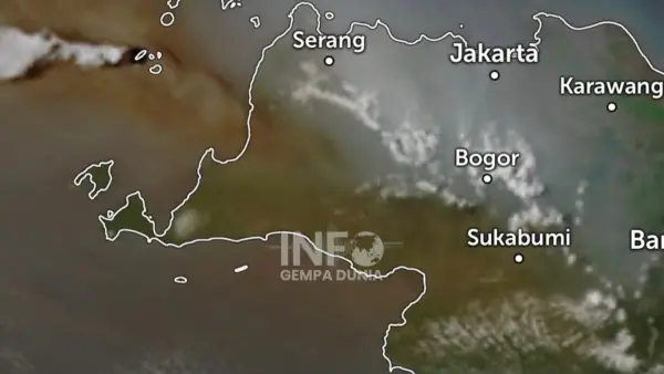 Sebaran abu vulkanik Gunung Anak Krakatau dilaporkan mencapai wilayah Sukabumi. (Sumber Foto: IG Info Gempa Dunia)