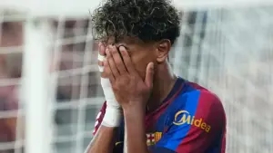 Lamine Yamal diragukan tampil bela Barcelona saat hadapi Valencia. (Sumber: web/en.as.com)