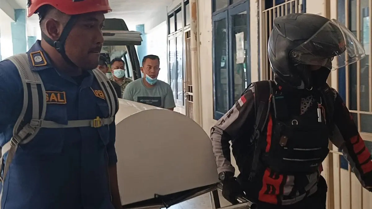 Penelusuran Polisi: Mayat Perempuan di Bawah Jembatan Rel Kereta Kamandoran Cibadak