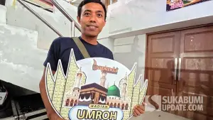 Suherdi, Kepala Dusun (Kadus) Cidahon, Desa Mekarsakti, Kecamatan Ciemas, Kabupaten Sukabumi. (Sumber: sukabumiupdate)