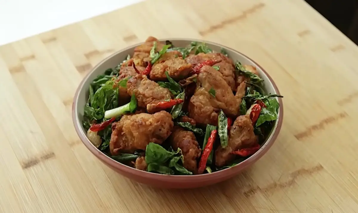 Resep Ayam Goreng Kari, Hidangan Beraroma Rempah yang Mengunggah Selera Makan
