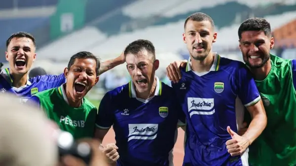 Perayaan gol Mariano Peralta saat mencetak gol ke gawang Manila Digger di Playoff ACL Two 2026/2027. (Sumber: web/the-afc.com)