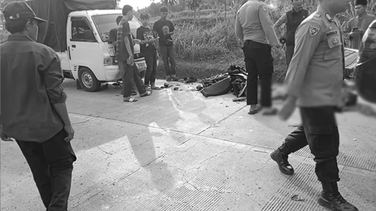 Kecelakaan Maut di Sagaranten Sukabumi,  Motor vs Mobil Satu Orang Tewas Terkapar