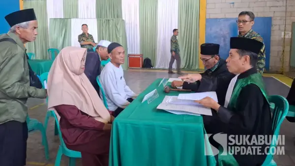 Suasana sidang isbat nikah terpadu di Desa Sukamaju, Kecamatan Cimanggu, Kamis (17/9/2026). (Sumber Foto: SU/Ragil)