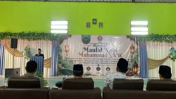 PGRI Kecamatan Sukalarang Kabupaten Sukabumi memperingati Maulid Nabi Muhammad SAW 1448 Hijriah di GOR PGRI Kecamatan Sukalarang, Kamis (17/9/2026) | Foto : dok. panitia