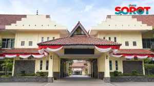 Sekretariat Pemerintah Kabupaten Sukabumi di Kecamatan Palabuhanratu | Foto : Sorot