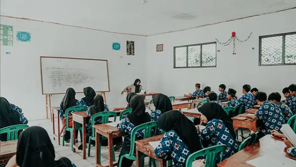 Ilustrasi - Kemenag terbitkan SE soal aturan pengunaan Gawai di Satuan Pendidikan. (Sumber : pexels.com/@el jusuf).