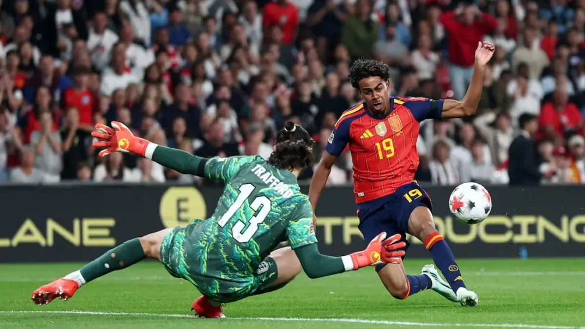 Spanyol Kalahkan Inggris 3-2 di Wembley, Lamine Yamal dan Oyarzabal Cetak Gol
