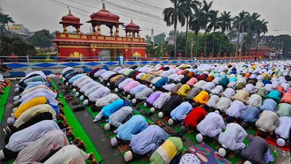 Ilustrasi - MUI Kabupaten Sukabumi Serukan Salat Istisqa, Umat Diajak Taubat dan Perbanyak Sedekah. (Sumber : pexels.com/@Dibakar Roy)