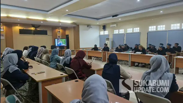 Jajaran pegawai Bapperida Kabupaten Sukabumi mengikuti Upacara Hari Kesaktian Pancasila 2026 secara virtual dari Bale Pangripta, Kamis (1/10/2026). (Sumber : SU/Ilyas)