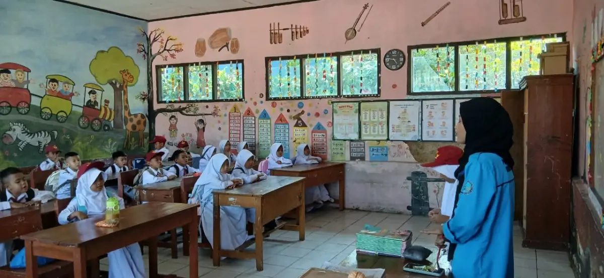 mahasiswa KKN Kelompok 8B