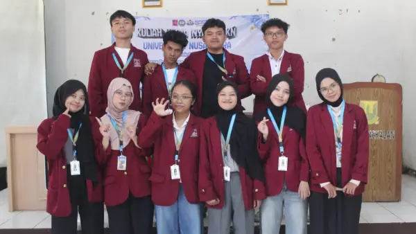 Mahasiswa Kelompok 8B Universitas Nusa Putra. (Sumber Foto: Dok. KKN NPU Kelompok 8B)