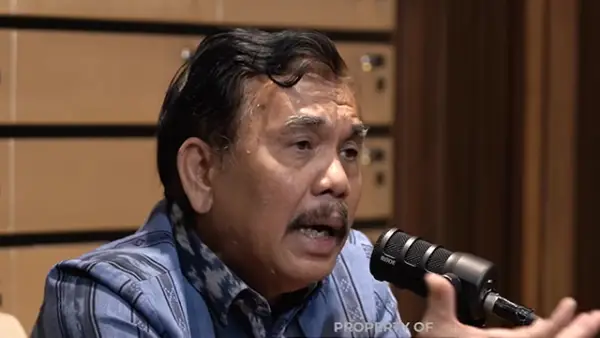 Syahganda Nainggolan. (Sumber : YouTube/@Refly Harun).