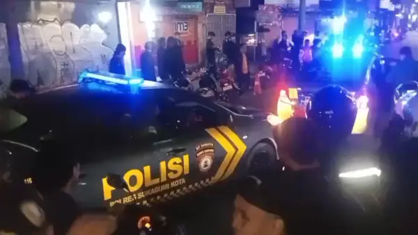 Jalur pedestrian A Yani Kota Sukabumi (Sumber: dok warga)