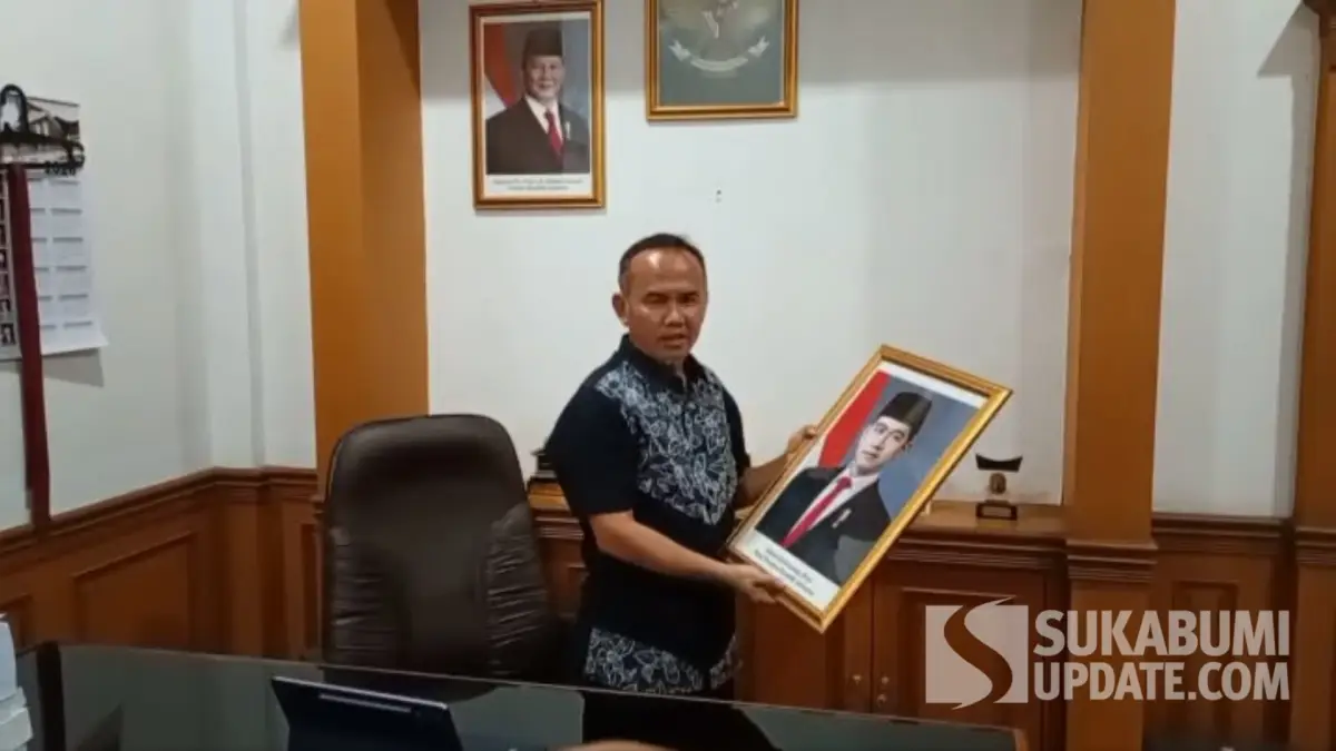Waketu DPRD Kota Sukabumi dari PDIP Turunkan Foto Wapres Gibran Buntut Putusan MK soal Ijazah