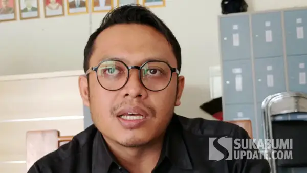 Staf Humas SMKN 1 Gunungguruh, Anas Nasrudin (Sumber: sukabumiupdate)
