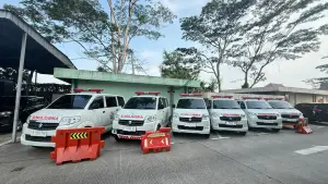 6 unit mobil Suzuki APV yang dimodifikasi jadi ambulans telah disita di Ditreskrimum Polda Jabar dalam kasus dugaan penipuan yang dilaporkan PT Restu Mahkota Karya (RMK), dealer Suzuki di Cibadak, (Sumber: Istimewa)