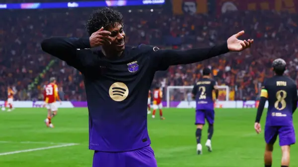 Selebrasi Lamine Yamal saat membantu Barcelona meraih kemenangan atas Galatasaray di Liga Champions. (Sumber: web/reuteus.com)