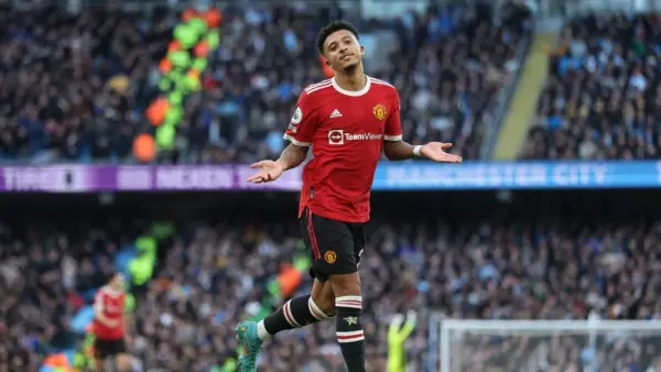 Aksi Jadon Sancho saat membela Manchester United (Sumber: Pinterest)