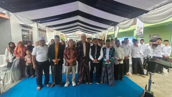 Bersama anggota DPR RI, BPJS Ketenagakerjaan sosialisasi jaminan sosial kepada pekerja informal di Sukabumi (Sumber Dok BPJS)