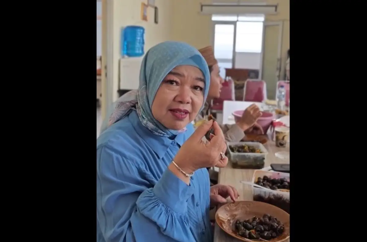 Cicipi Kuliner Tutut Dadakan, Lina Ruslinawati Kupas Potensi Desa Wisata di Jawa Barat