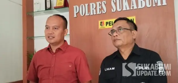 Kasat Reskrim Polres Sukabumi, Iptu Dudi Suharyana dan jajarannya ungkap penyidikan kasus keributan di padepokan ilmu batin di cicarap (Sumber: sukabumiupdate)