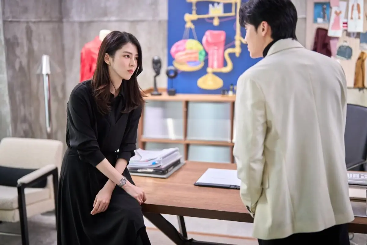 Sinopsis The Intern, Film Korea tentang CEO Fashion dan Pegawai Senior