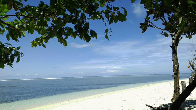 Pantai Ujung Genteng | Foto: SU/rznrfdllh