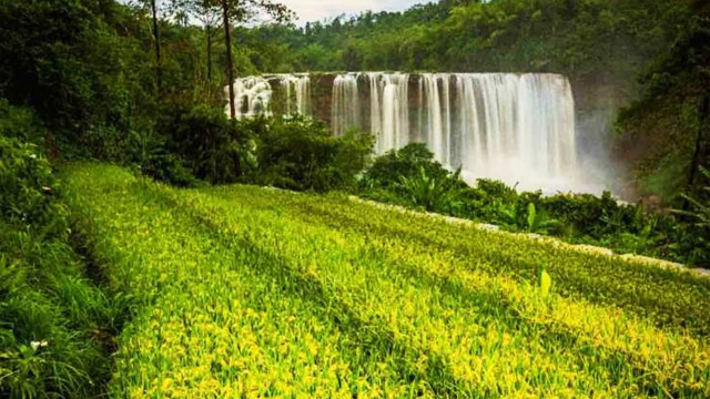 Curug Awang | Foto: Instagram firman.os