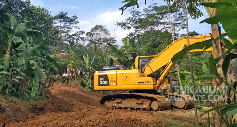 Warga Curugkembar dan Sagaranten Sukabumi Tolak Aktivitas Tambang Batu Bentonit