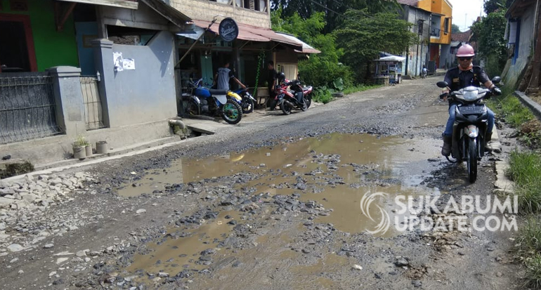 Perbaikan Jalan Ruas Benda - Duren Gede Cicurug Sukabumi Ditargetkan Tuntas 2019