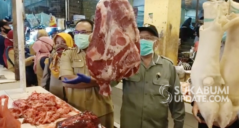 Penjual Daging Sapi Ternyata Babi Berasal Dari Sukabumi, Tim Gabungan Sidak Pasar 